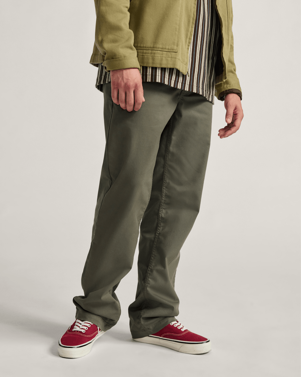 Authentic Chino Relaxed Pants in Grape Leaf Green | Vans discount