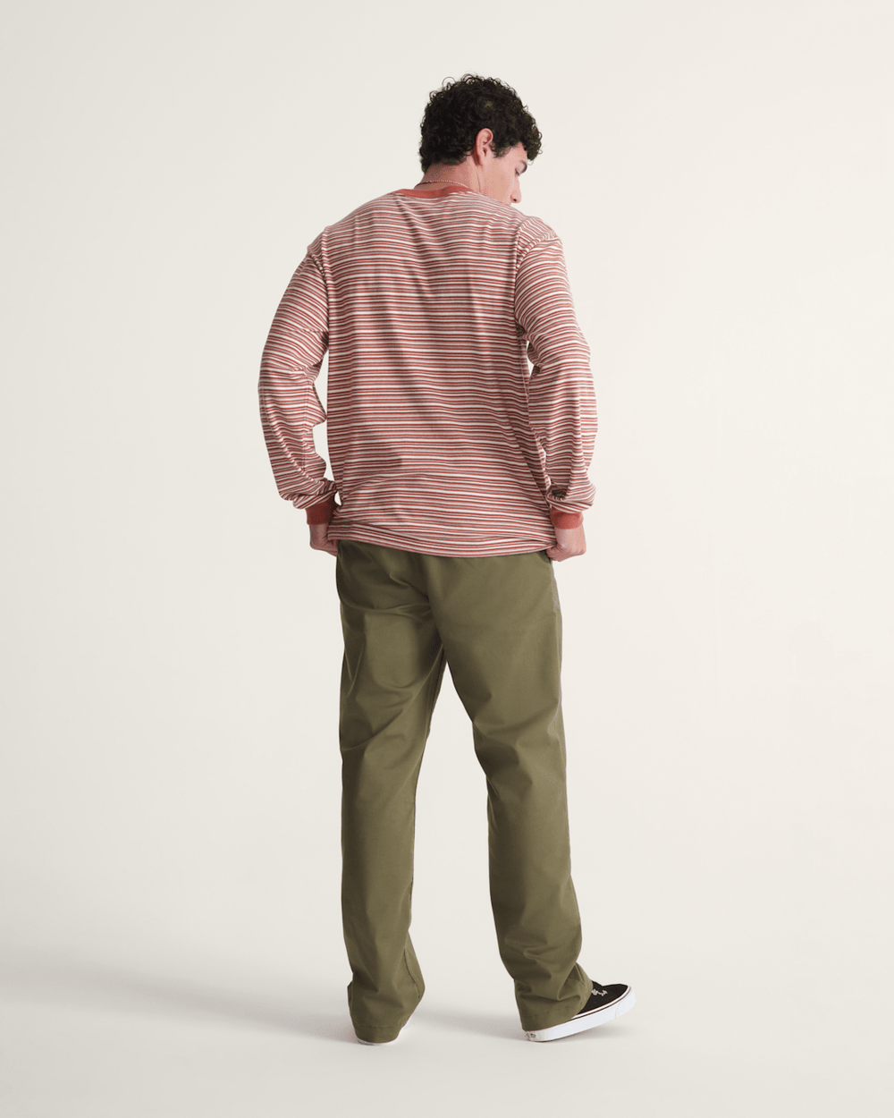 Authentic Chino Straight Pant in Mossy Olive Green | Vans outlet