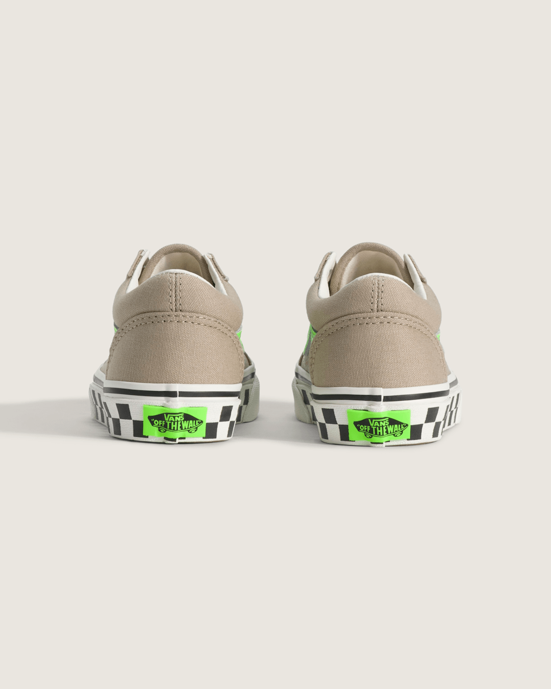 Little Kids Old Skool Shoe in Glow-in-the-Dark Black / Bay Leaf Green | Vans near me