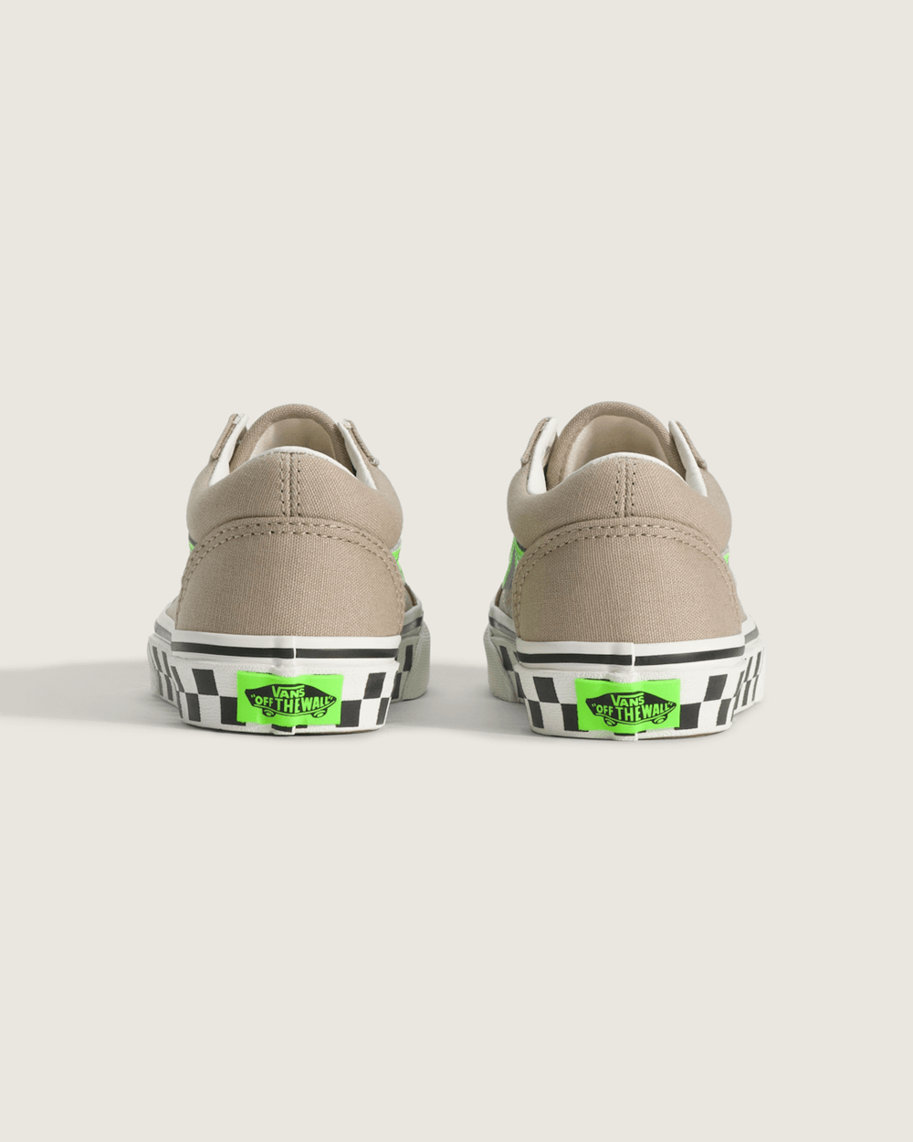 Little Kids Old Skool Shoe in Glow-in-the-Dark Black / Bay Leaf Green | Vans near me