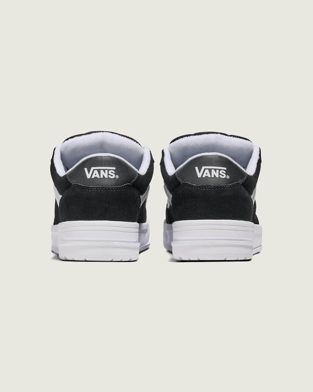 Big Kids Hylane Shoe in Black | Vans near me