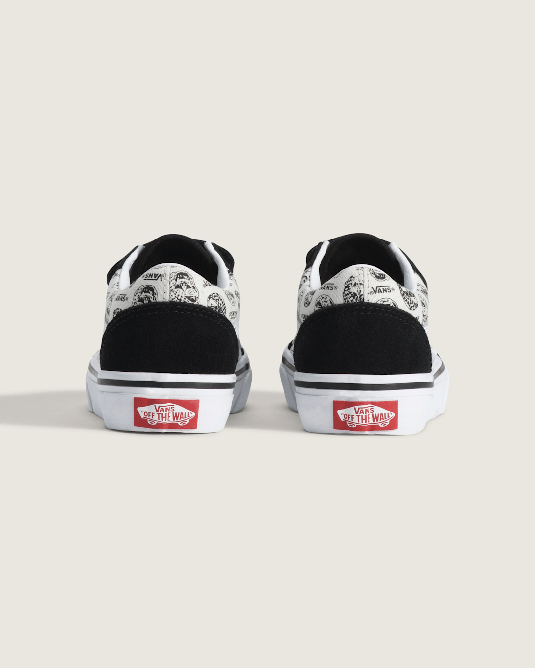 Little Kids Old Skool V Shoe in Black / White | Vans outlet