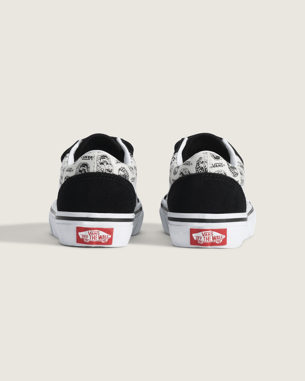 Little Kids Old Skool V Shoe in Black / White | Vans outlet
