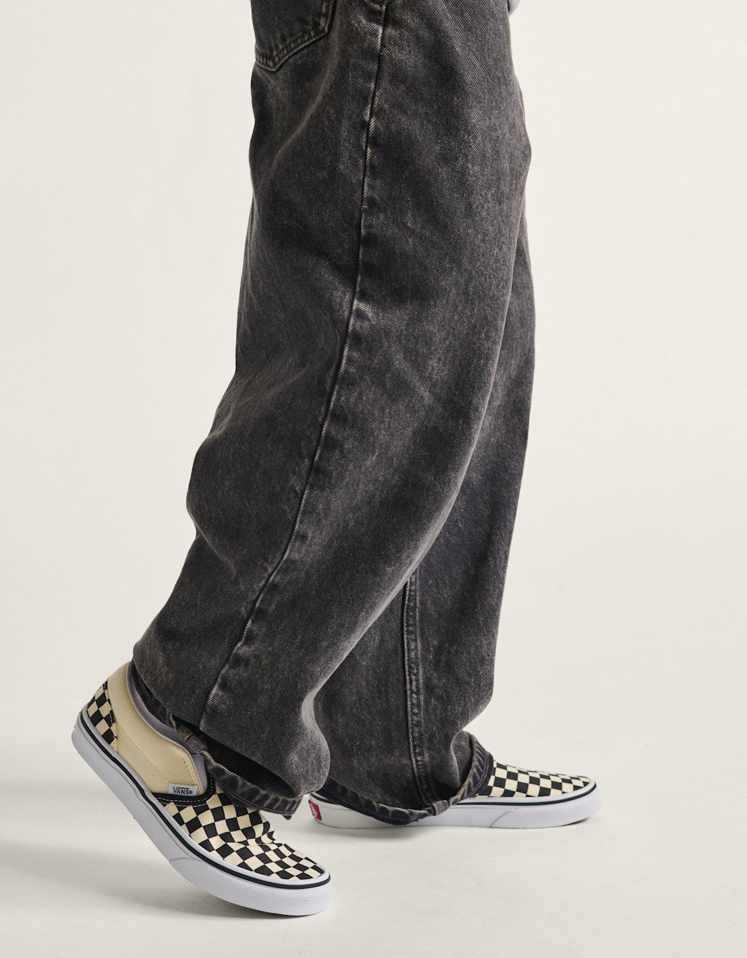 Kids Classic Checkerboard Slip-On Black/White Shoes | Vans discount