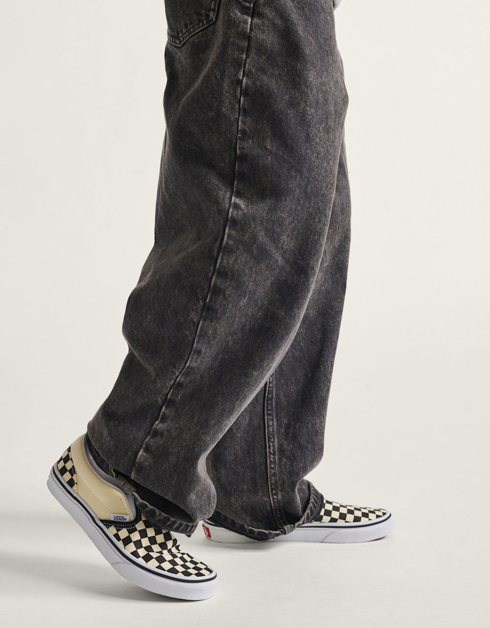 Kids Classic Checkerboard Slip-On Black/White Shoes | Vans discount