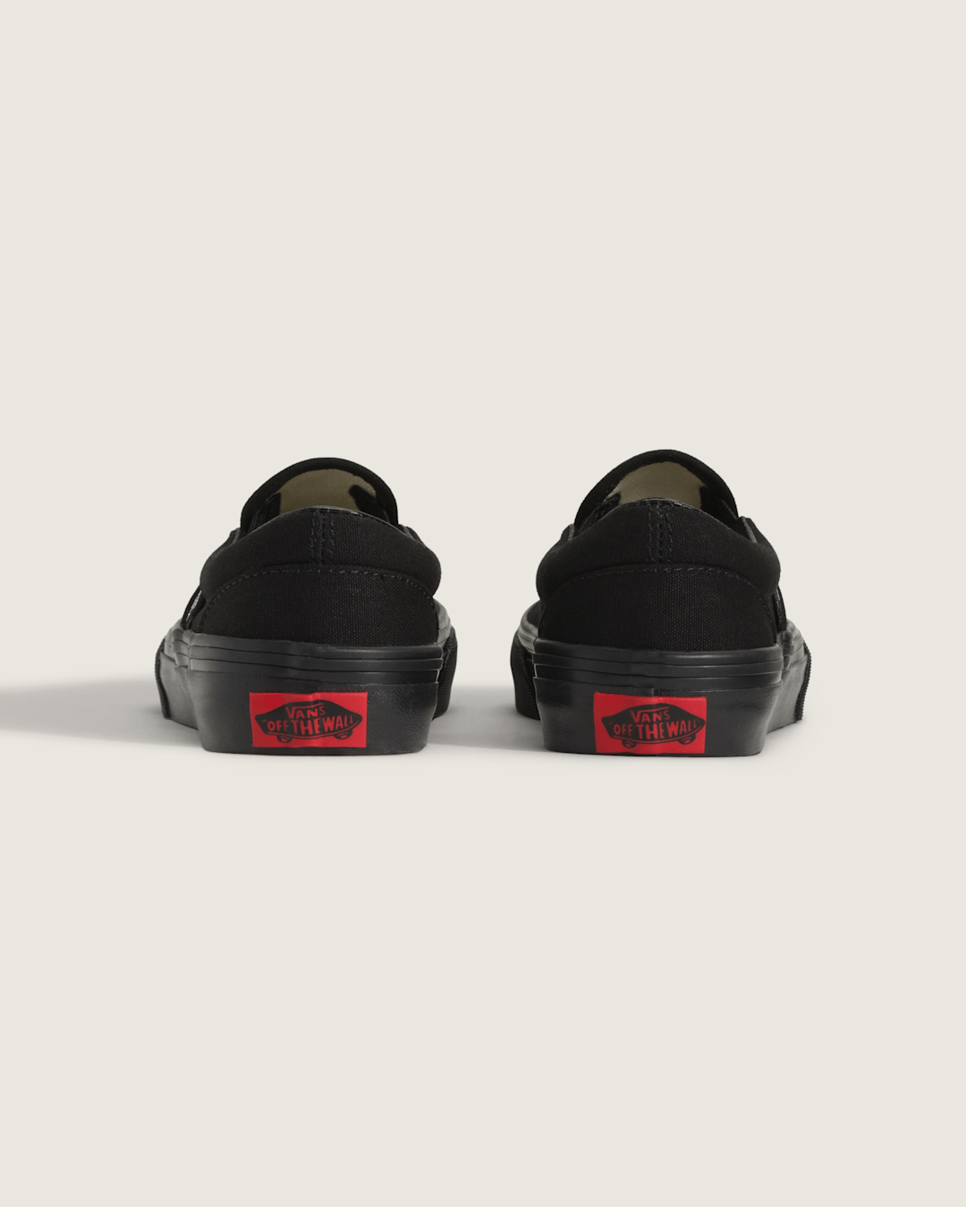 Kids Classic Slip-On Black/Black Shoes | Vans outlet