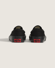 Kids Classic Slip-On Black/Black Shoes | Vans outlet
