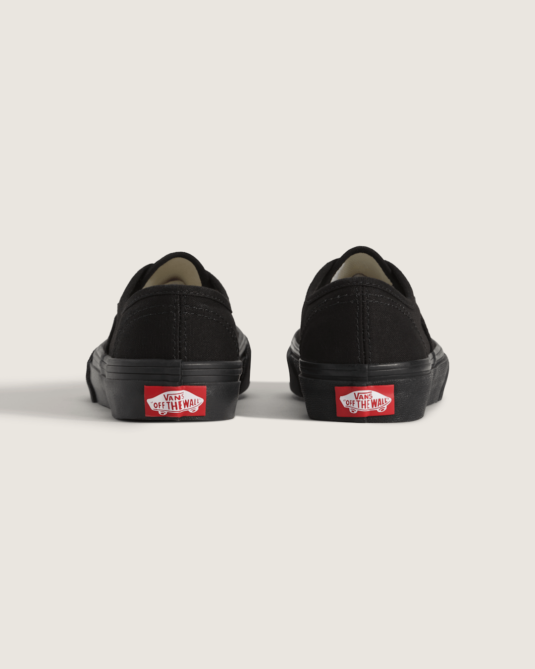 Kids Authentic Black/Black Shoes | Vans online
