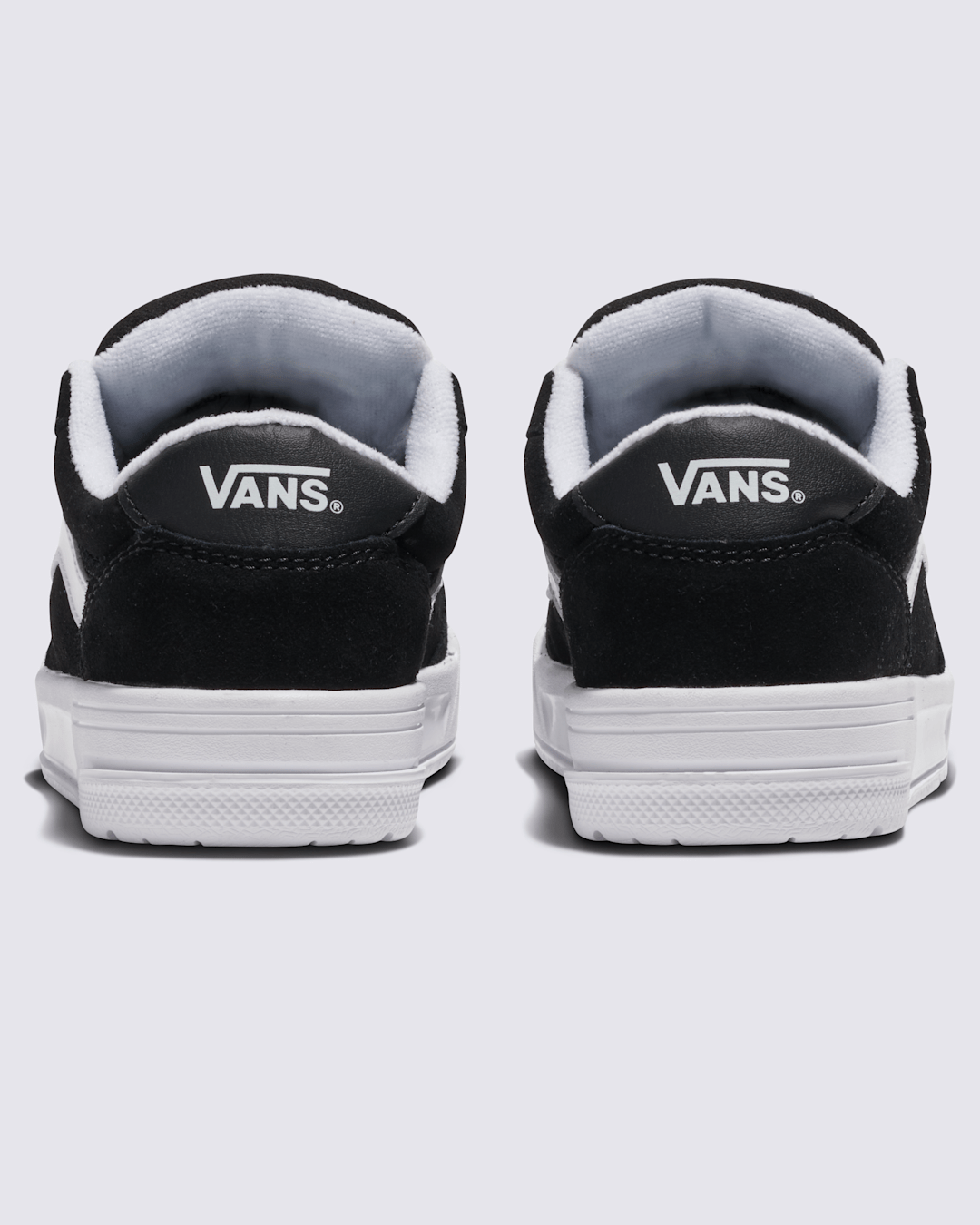 Little Kids Hylane Shoe in Black / White | Vans online