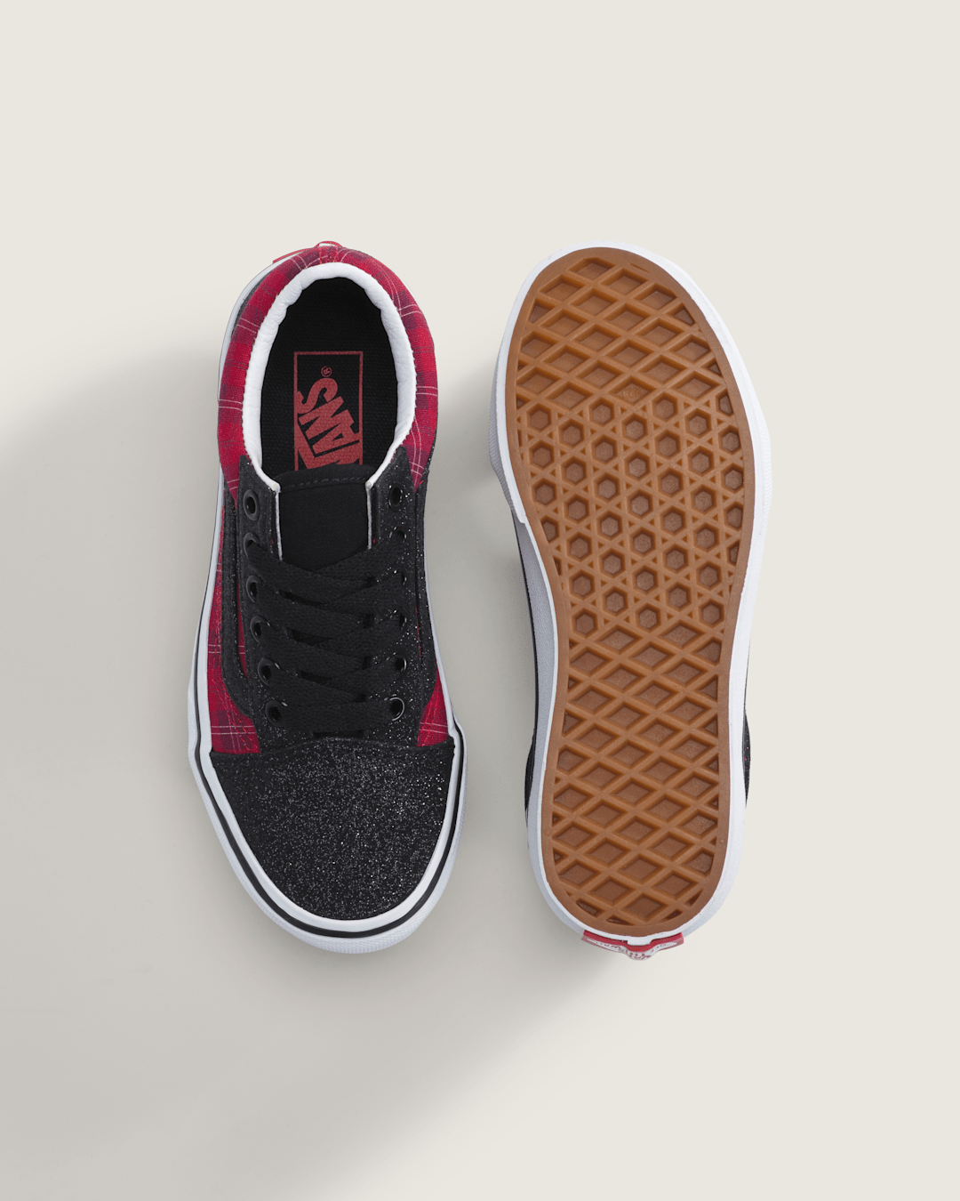 Little Kids Old Skool Shoe in Glitter Plaid Red / Black | Vans outlet