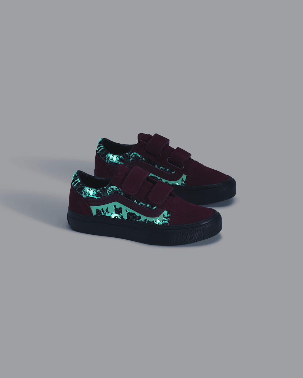 Little Kids Old Skool V Halloween Shoe in In the Shadows Black / Port Red | Vans near me
