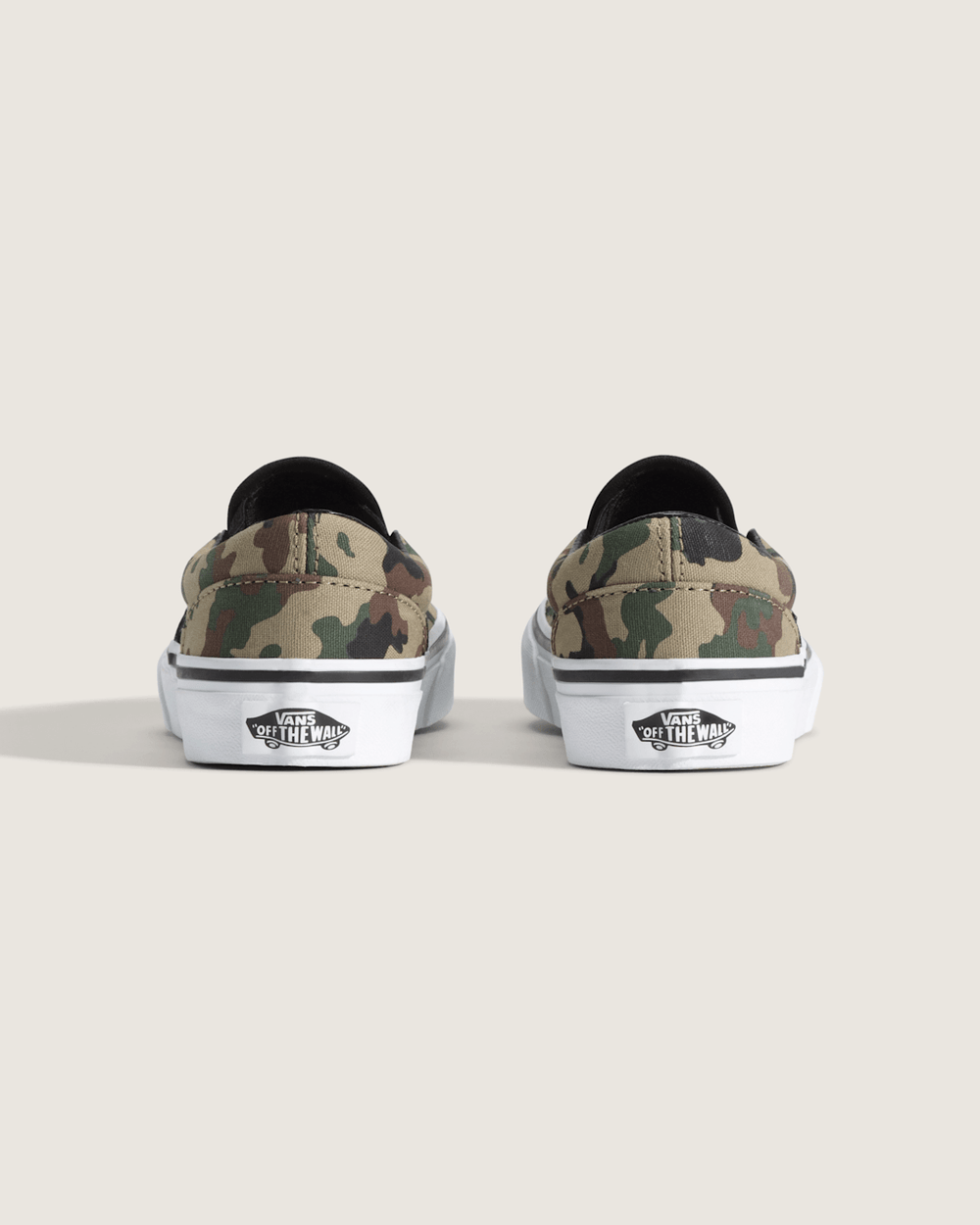 Little Kids Classic Slip-On Shoe in Camo Black / Green | Vans outlet