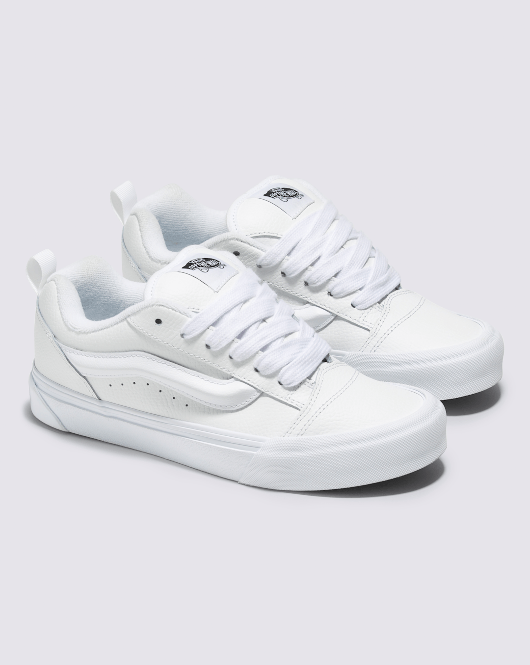 Knu Skool Shoe in True White | Vans outlet