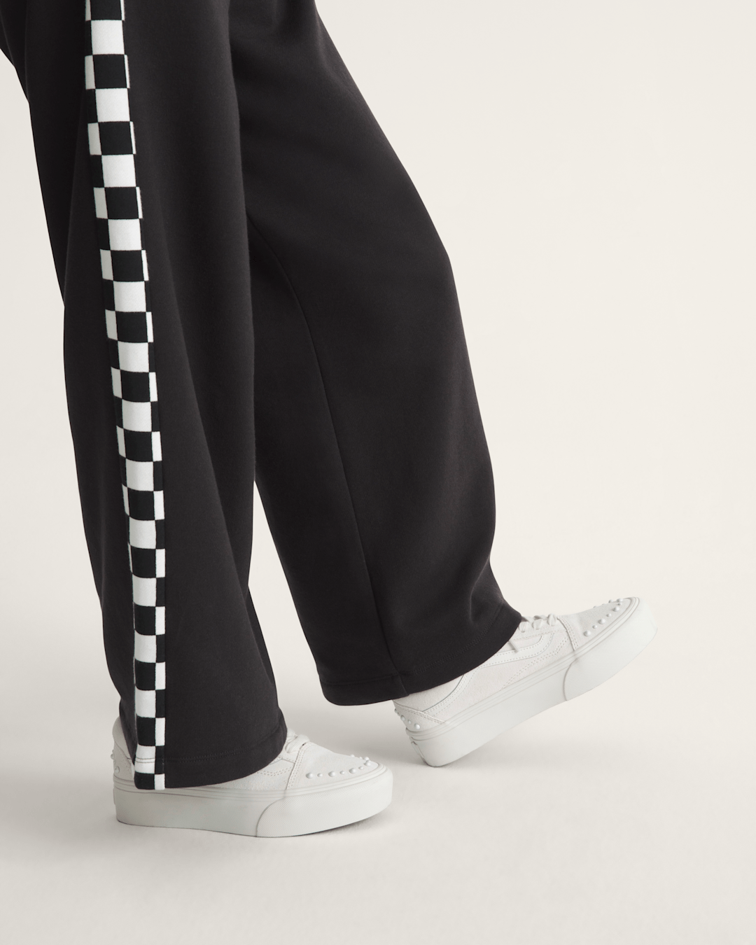 Old Skool Platform Shoe in Marshmallow White | Vans on sale