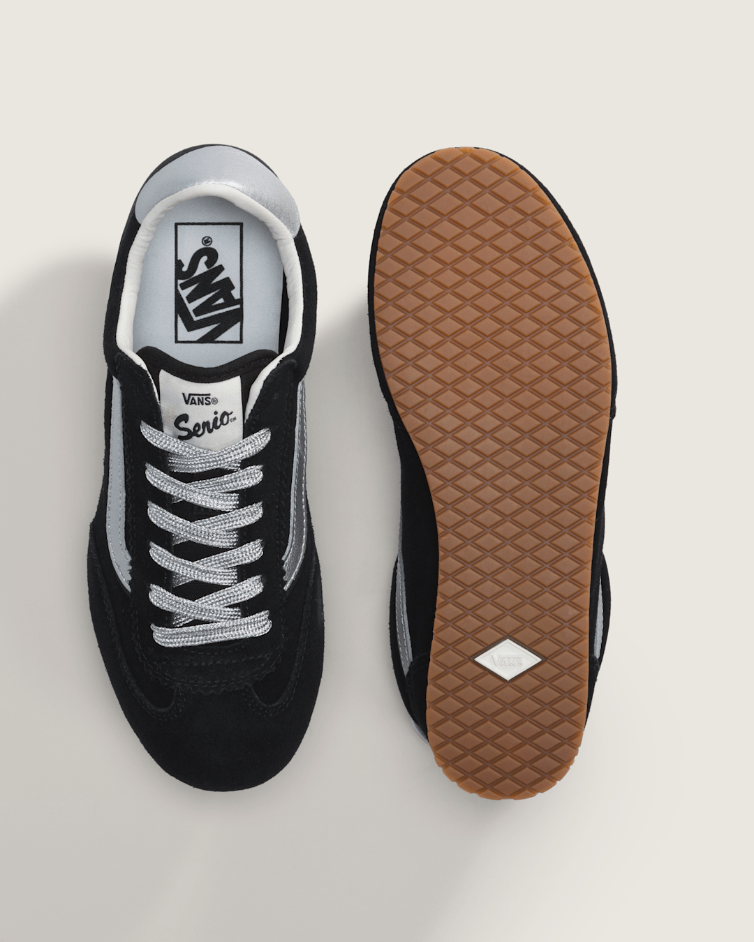 Super Lowpro Shoe in Black / Silver Grey | Vans on sale