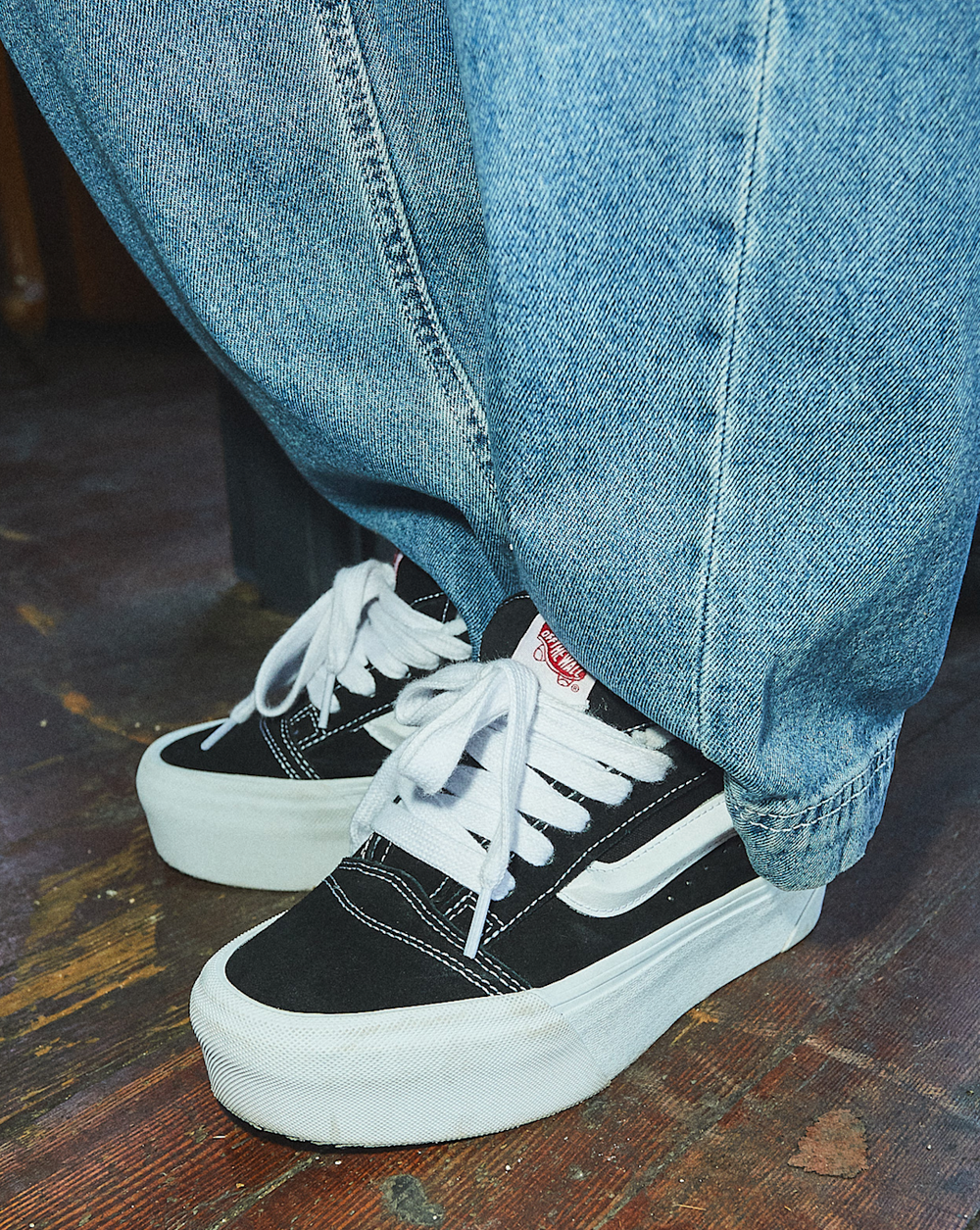 Knu Stack Shoe in Black / True White | Vans on sale