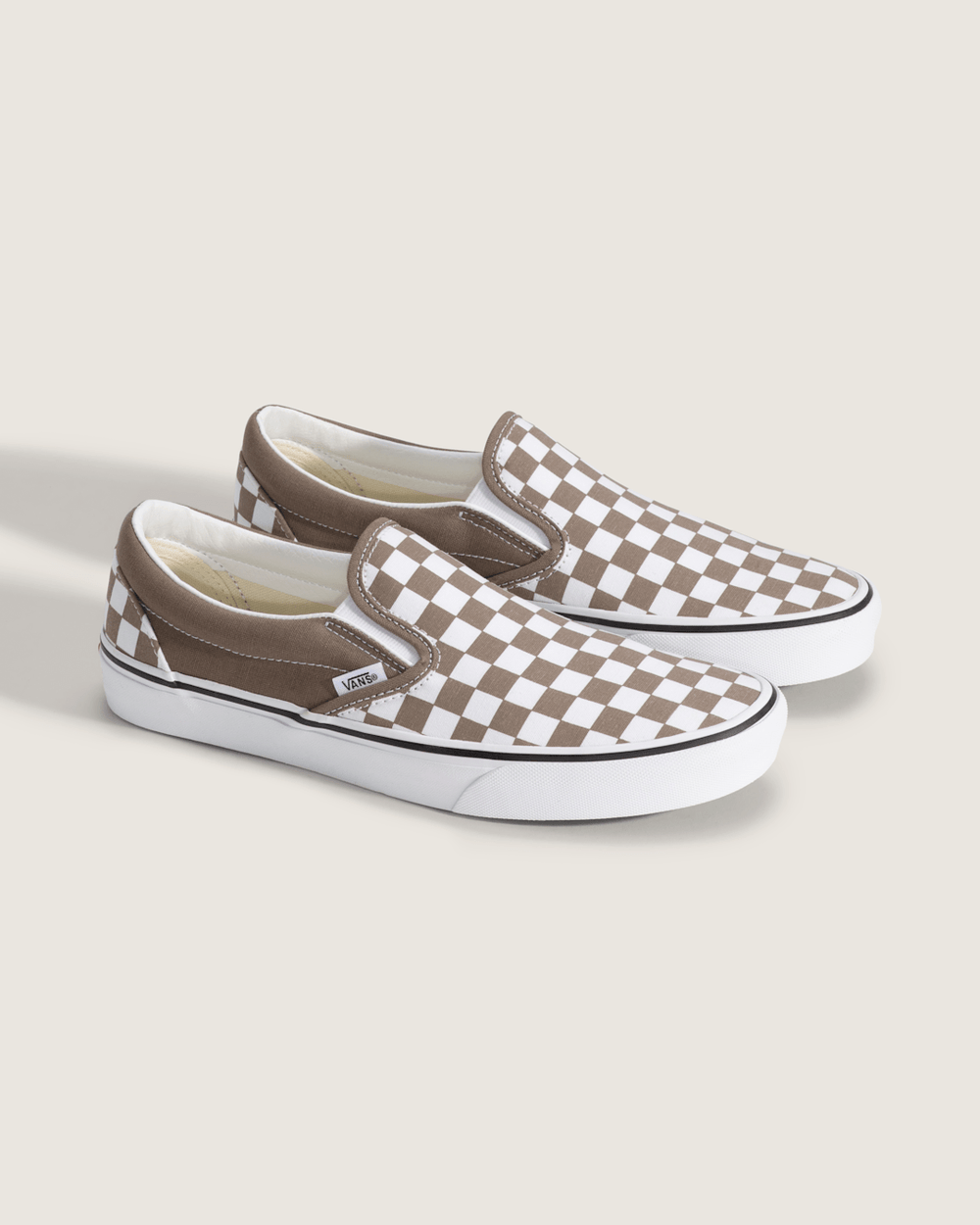 Classic Slip-On Checkerboard Shoe in Checkerboard Walnut Brown / White | Vans outlet