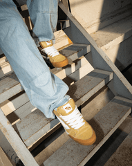 Knu Mid Shoe in Khaki Brown / Gum | Vans online