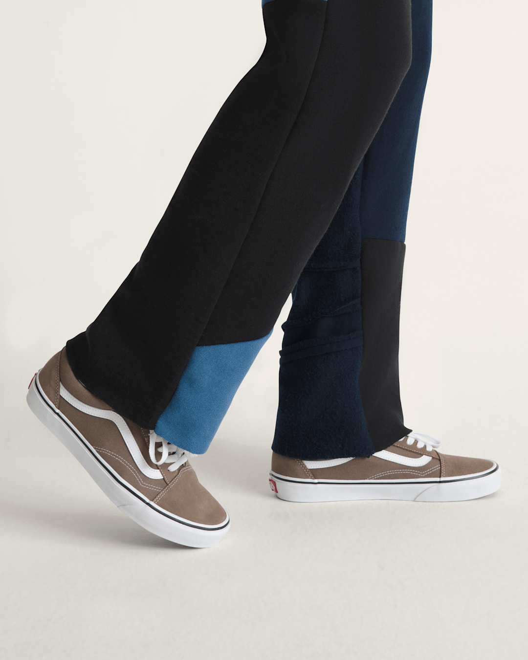 Old Skool Shoe in Walnut Brown | Vans outlet